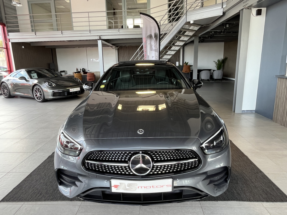 MERCEDES CLASSE E COUPE 220 CDI 194 AMG LINE 9G-TRONIC TOIT PANORAMIQUE OUVRANT GPS CAMERA KEYLESS APPLE CARPLAY HIFI BURMESTER  VIRTUAL COCKPIT PARK PILOT MBUX PACK AMG FEUX FULL LED JANTES ALU 20 EXCELLENT ETAT