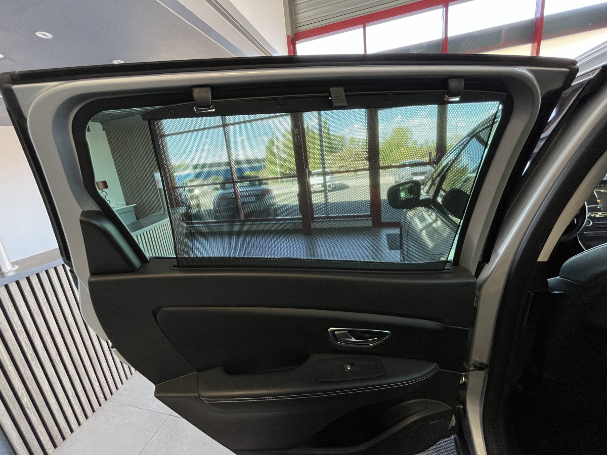 RENAULT GRAND SCENIC 1,5 DCI 110 EDC TYPE INTENS 7 PLACES GPS KEYLESS REGULATEUR LIMITEUR FEUX HALOGENE PARK PILOT JANTES 20