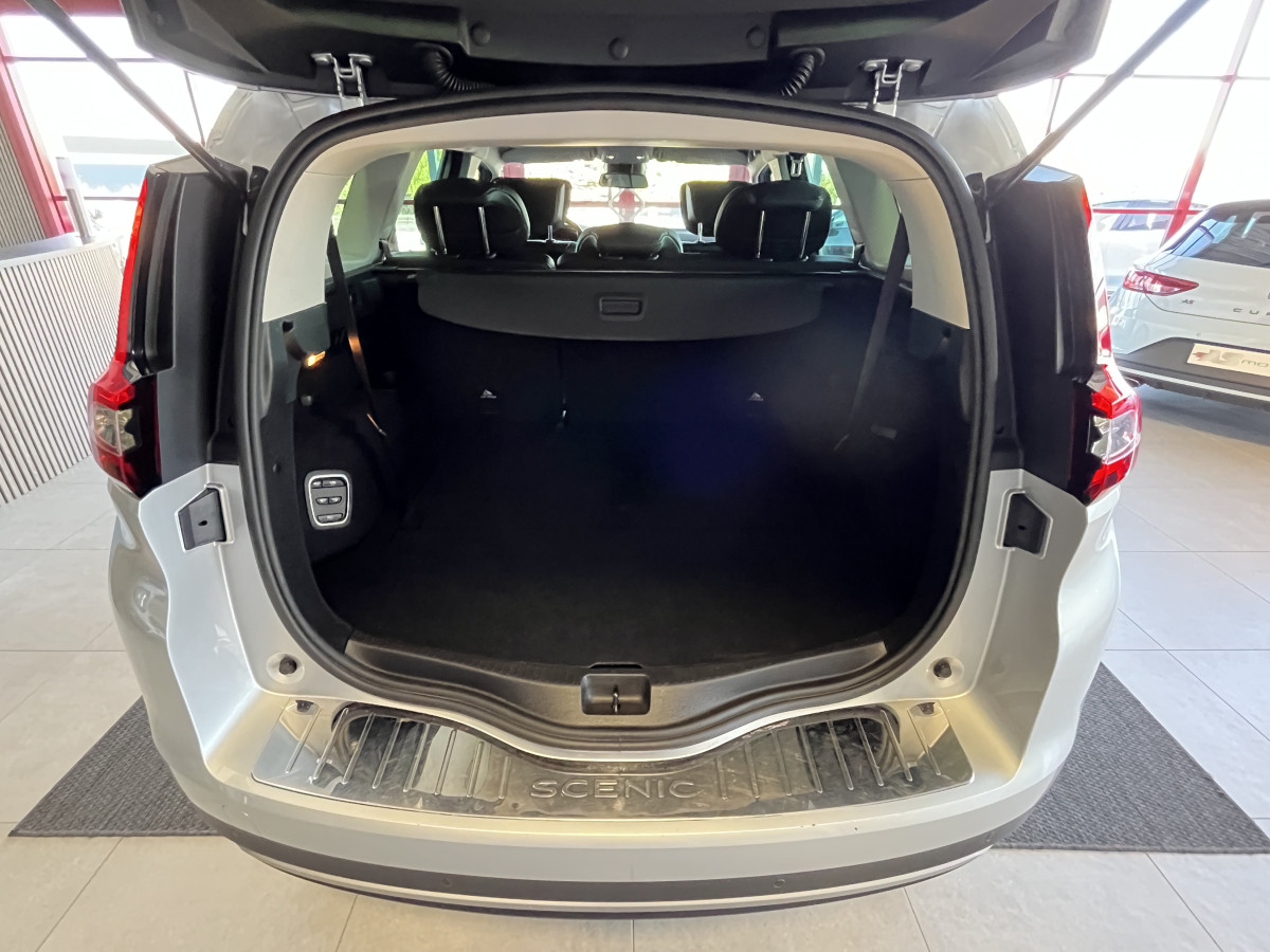 RENAULT GRAND SCENIC 1,5 DCI 110 EDC TYPE INTENS 7 PLACES GPS KEYLESS REGULATEUR LIMITEUR FEUX HALOGENE PARK PILOT JANTES 20