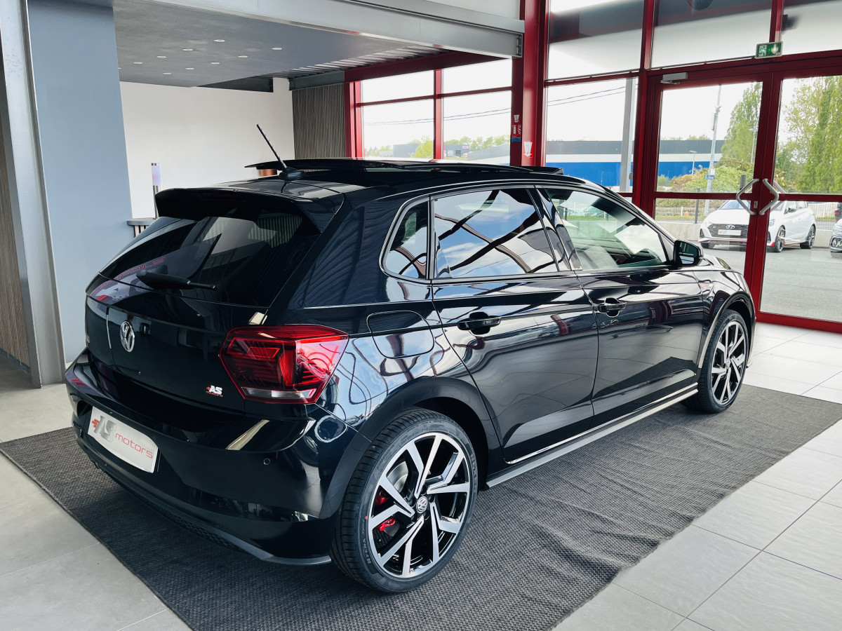 VOLKSWAGEN POLO GTI 2,0 TSI 200   DSG6 TOIT PANORAMIQUE OUVRANT DMS ACC GPS APPLE CARPLAY VIRTUAL COCKPIT  REGULATEUR ADAPTATIF  LIMITEUR PARK PILOT DRIVING MODE FEUX LED  JANTE ALU 18 BRESCIA  EXCELLENT ETAT