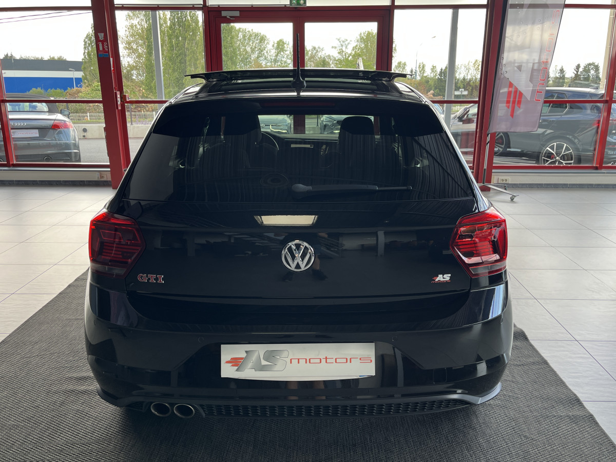 VOLKSWAGEN POLO GTI 2,0 TSI 200   DSG6 TOIT PANORAMIQUE OUVRANT DMS ACC GPS APPLE CARPLAY VIRTUAL COCKPIT  REGULATEUR ADAPTATIF  LIMITEUR PARK PILOT DRIVING MODE FEUX LED  JANTE ALU 18 BRESCIA  EXCELLENT ETAT