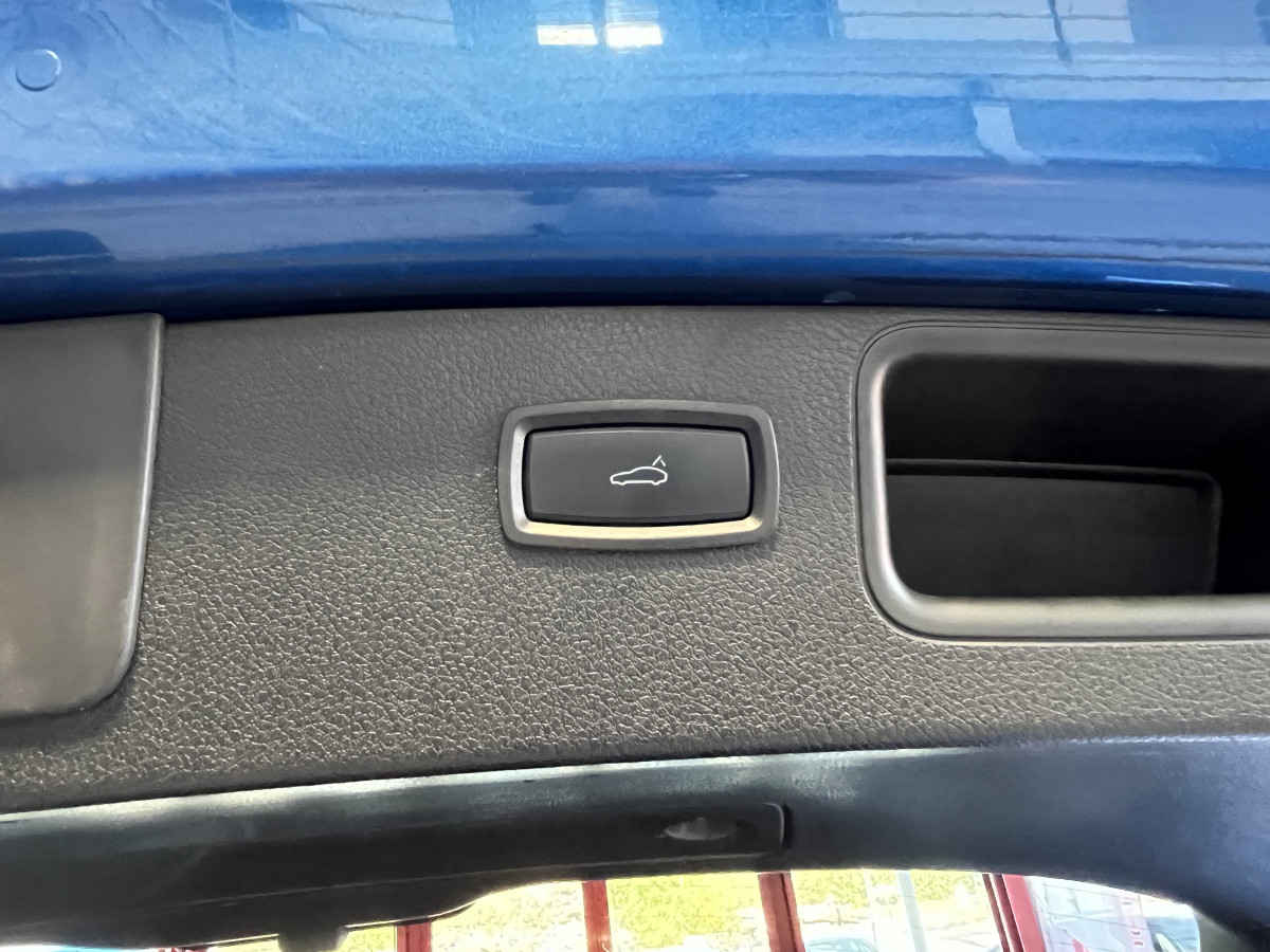 PORSCHE MACAN S  3,0 V6 340 4X4 PDK ATTELAGE TOIT PANORAMIQUE  GPS CAMERA 360  HIFI BOSE APPLE CARPLAY PCM  PASM PACK CARBON REGULATEUR ADAPTATIF  SUSPENSION PNEUMATIQUE  PACK CHRONO SPORT JANTES  21 EXCELLENT ETAT