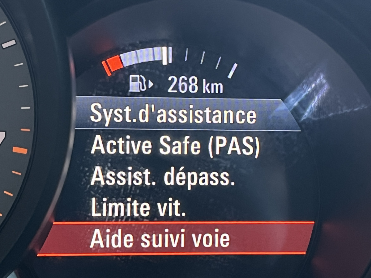 PORSCHE MACAN S  3,0 V6 340 4X4 PDK ATTELAGE TOIT PANORAMIQUE  GPS CAMERA 360  HIFI BOSE APPLE CARPLAY PCM  PASM PACK CARBON REGULATEUR ADAPTATIF  SUSPENSION PNEUMATIQUE  PACK CHRONO SPORT JANTES  21 EXCELLENT ETAT