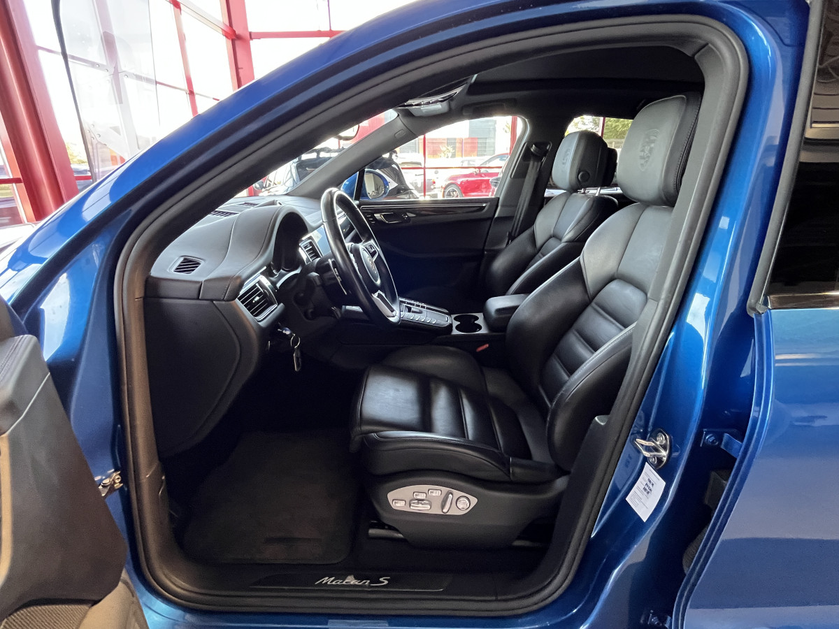 PORSCHE MACAN S  3,0 V6 340 4X4 PDK ATTELAGE TOIT PANORAMIQUE  GPS CAMERA 360  HIFI BOSE APPLE CARPLAY PCM  PASM PACK CARBON REGULATEUR ADAPTATIF  SUSPENSION PNEUMATIQUE  PACK CHRONO SPORT JANTES  21 EXCELLENT ETAT