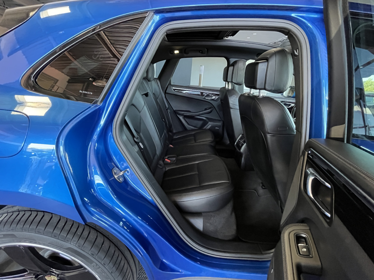 PORSCHE MACAN S DIESEL 3,0 V6 258 4X4 PDK  PASM PDLS PCM GPS TOIT PANORAMIQUE CAMERA REGULATEUR LIMITEUR BOUSSOLE  HIFI BOSE BI-XENON PACK SPORT DESIGN PACK CONFORT JANTES TURBO 21