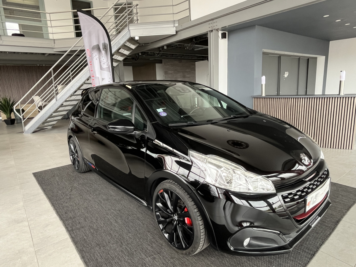 PEUGEOT 208 GTI BPS 1,6 208 GPS CAMERA APPLE CARPLAY HIFI JBL REGULATEUR LIMITEUR PARK PILOT FEUX HALOGENE JANTES 18  EXCELLENT ETAT
