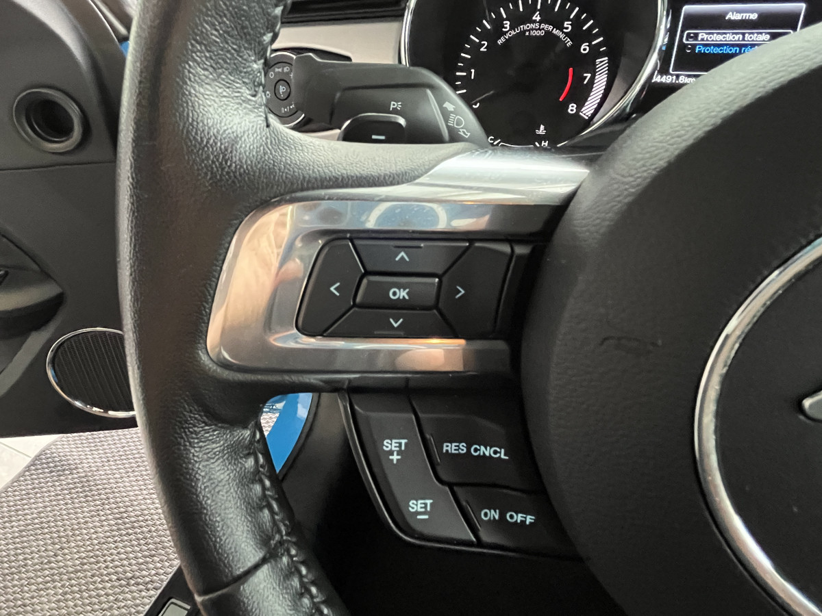 FORD MUSTANG FASTBACK 5,0 V8 421 GT GPS CAMERA REGULATEUR LIMITEUR KEYLESS ECHAPPEMENT A CLAPET HIFI SOUND   PARK PILOT APPLE CARPLAY FEUX BI-XENON JANTES 19 EXCELLENT ETAT