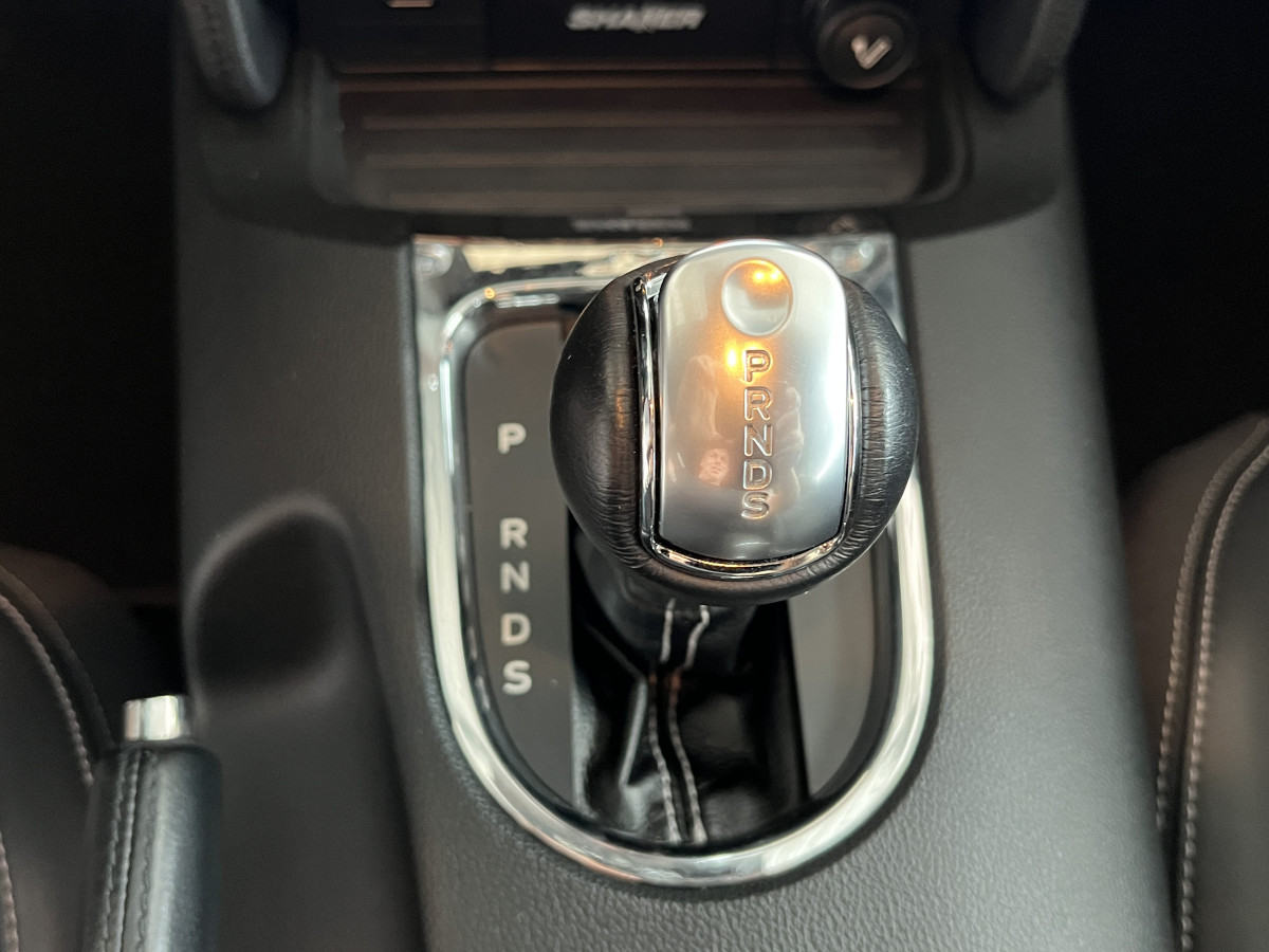 FORD MUSTANG FASTBACK 5,0 V8 421 GT GPS CAMERA REGULATEUR LIMITEUR KEYLESS ECHAPPEMENT A CLAPET HIFI SOUND   PARK PILOT APPLE CARPLAY FEUX BI-XENON JANTES 19 EXCELLENT ETAT