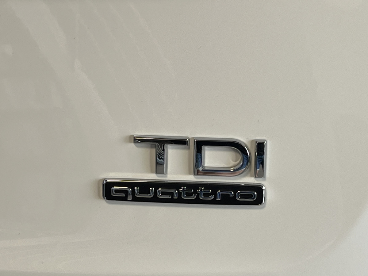 AUDI Q5 S-LINE 2,0 TDI 190 QUATTRO  S-TRONIC 7 TOIT PANORAMIQUE OUVRANT GPS CAMERA APPLE CARPLAY KEYLESS REGULATEUR LIMITEUR FEUX LED PARK PILOT JANTES ROTOR 19