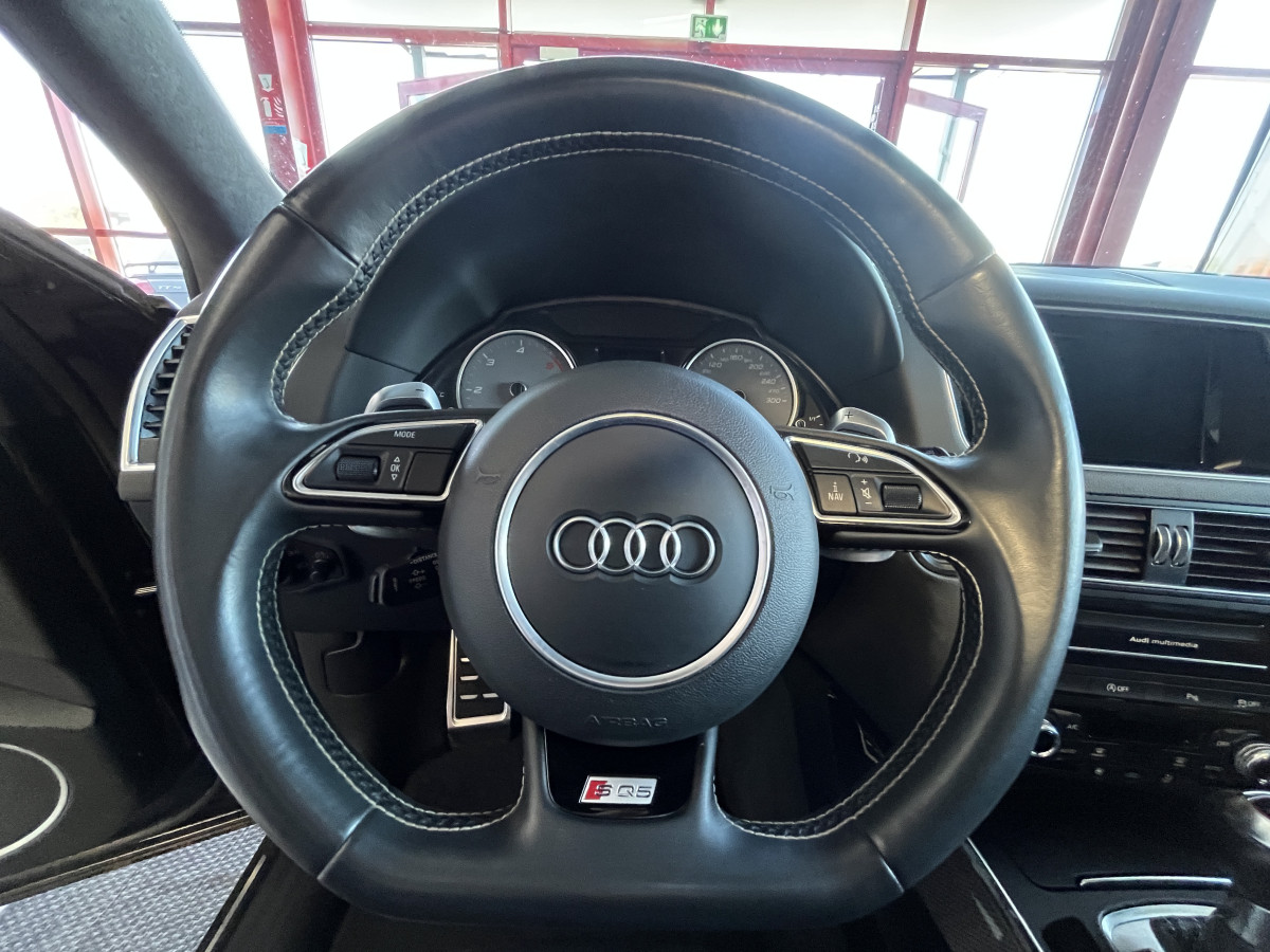 AUDI SQ5 3,0  TDI V6 313 BVA8 QUATTRO ATTELAGE  TOIT PANORAMIQUE OUVRANT  GPS CAMERA HIFI B&O KEYLESS REGULATEUR ADAPTATIF FULL CUIR  BI-XENON  PARK PILOT  PACK CARBON DRIVE SELECT JANTE 21  EXCELLENT ETAT
