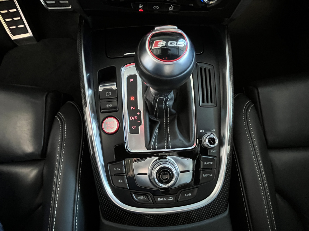 AUDI SQ5 3,0  TDI V6 313 BVA8 QUATTRO ATTELAGE  TOIT PANORAMIQUE OUVRANT  GPS CAMERA HIFI B&O KEYLESS REGULATEUR ADAPTATIF FULL CUIR  BI-XENON  PARK PILOT  PACK CARBON DRIVE SELECT JANTE 21  EXCELLENT ETAT
