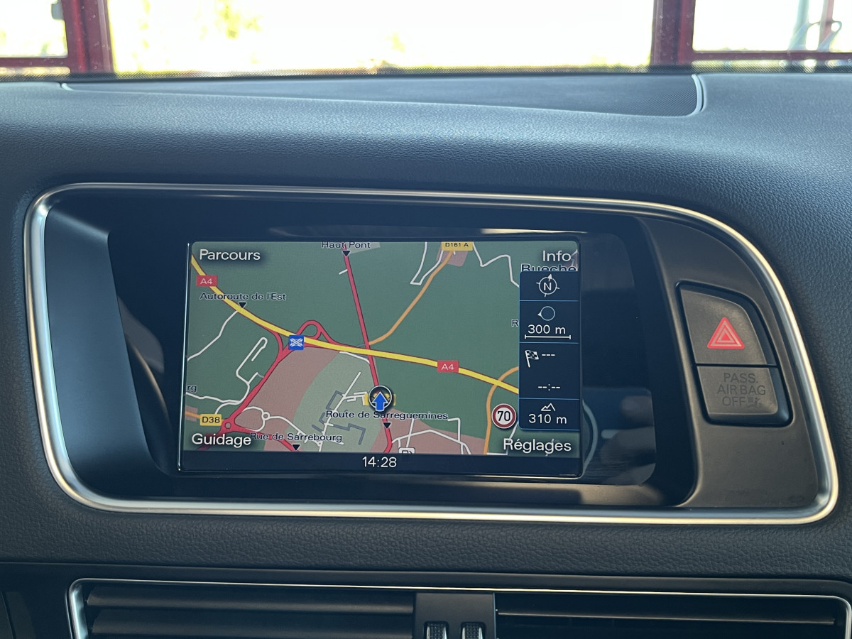 AUDI SQ5 3,0  TDI V6 313 BVA8 QUATTRO ATTELAGE  TOIT PANORAMIQUE OUVRANT  GPS CAMERA HIFI B&O KEYLESS REGULATEUR ADAPTATIF FULL CUIR  BI-XENON  PARK PILOT  PACK CARBON DRIVE SELECT JANTE 21  EXCELLENT ETAT