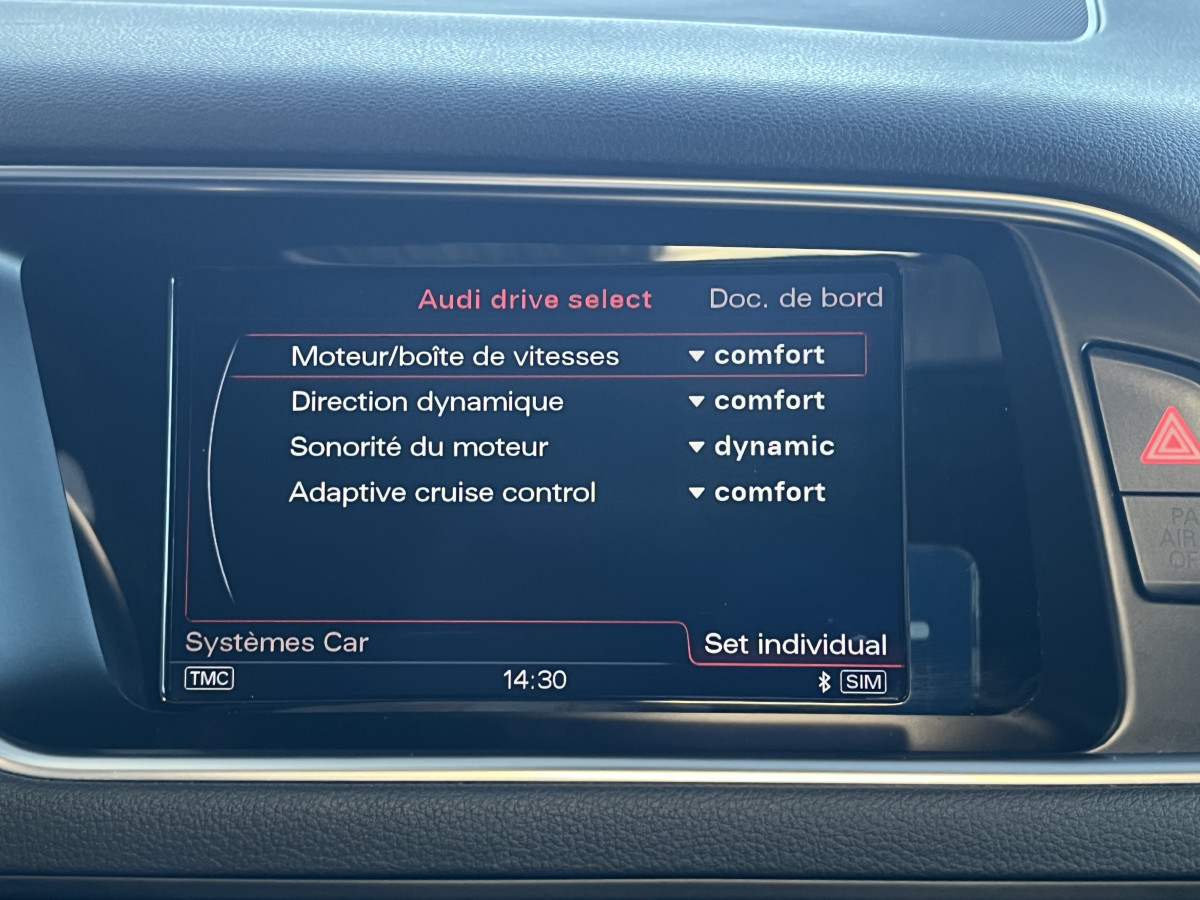AUDI SQ5 3,0  TDI V6 313 BVA8 QUATTRO ATTELAGE  TOIT PANORAMIQUE OUVRANT  GPS CAMERA HIFI B&O KEYLESS REGULATEUR ADAPTATIF FULL CUIR  BI-XENON  PARK PILOT  PACK CARBON DRIVE SELECT JANTE 21  EXCELLENT ETAT