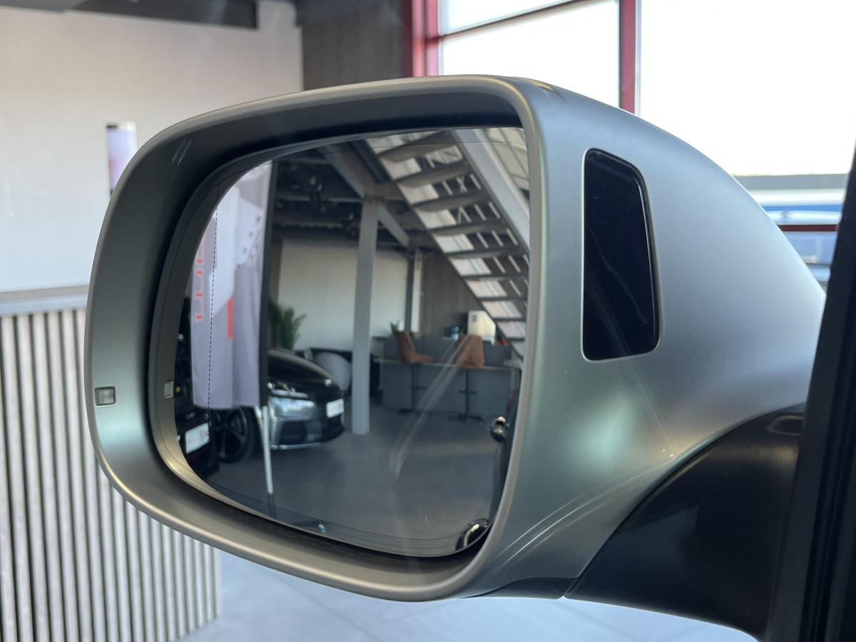 AUDI SQ5 3,0  TDI V6 313 BVA8 QUATTRO ATTELAGE  TOIT PANORAMIQUE OUVRANT  GPS CAMERA HIFI B&O KEYLESS REGULATEUR ADAPTATIF FULL CUIR  BI-XENON  PARK PILOT  PACK CARBON DRIVE SELECT JANTE 21  EXCELLENT ETAT