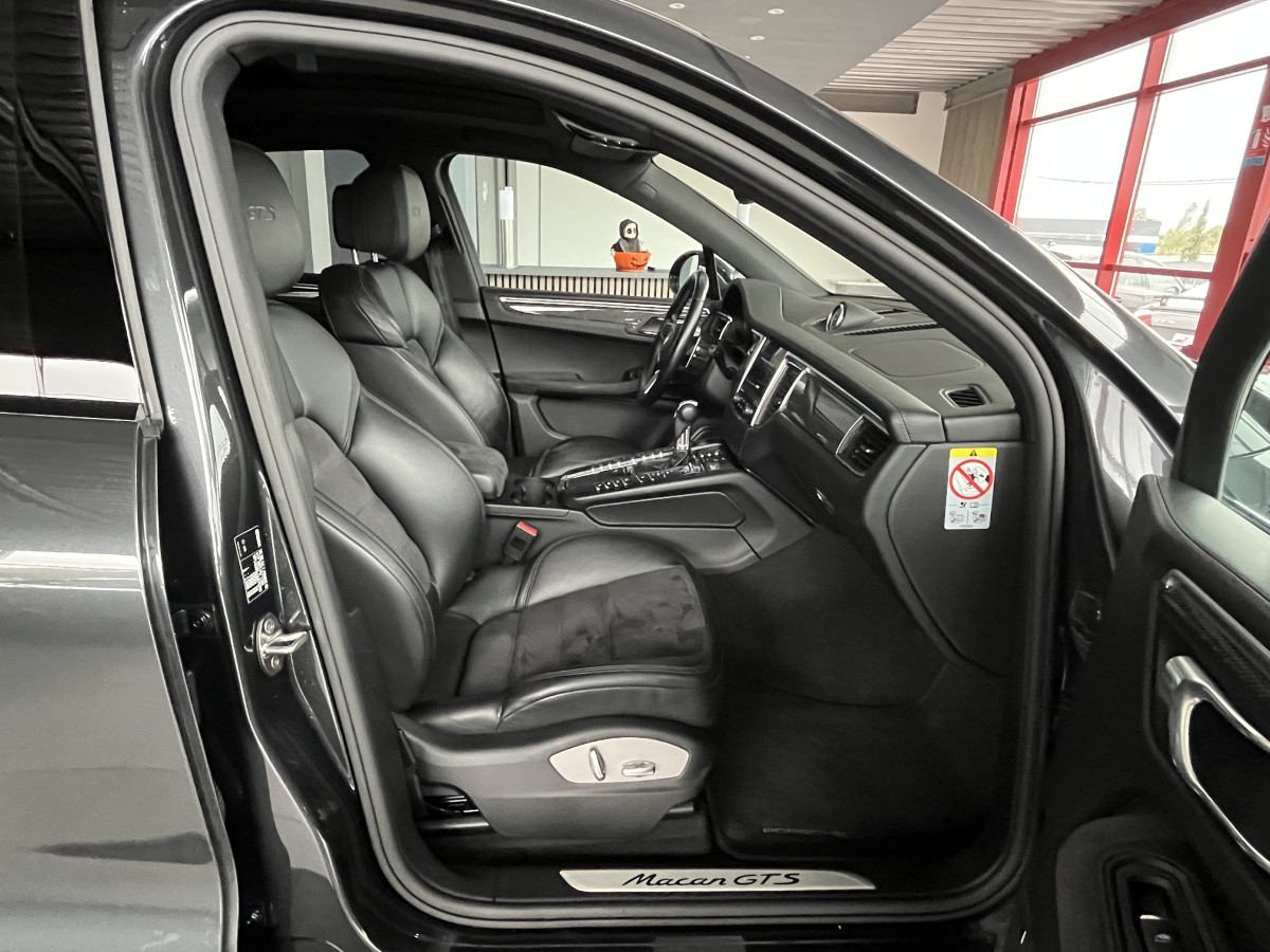 PORSCHE MACAN GTS 3,0 V6 360 4X4 PDK TOIT PANORAMIQUE  GPS CAMERA APPLE CARPLAY PDLS  PCM PASM REGULATEUR  LIMITEUR HIFI BOSE FEUX BI-XENON  PACK CHRONO SPORT JANTES 20 RS SPYDER EXCELLENT ETAT