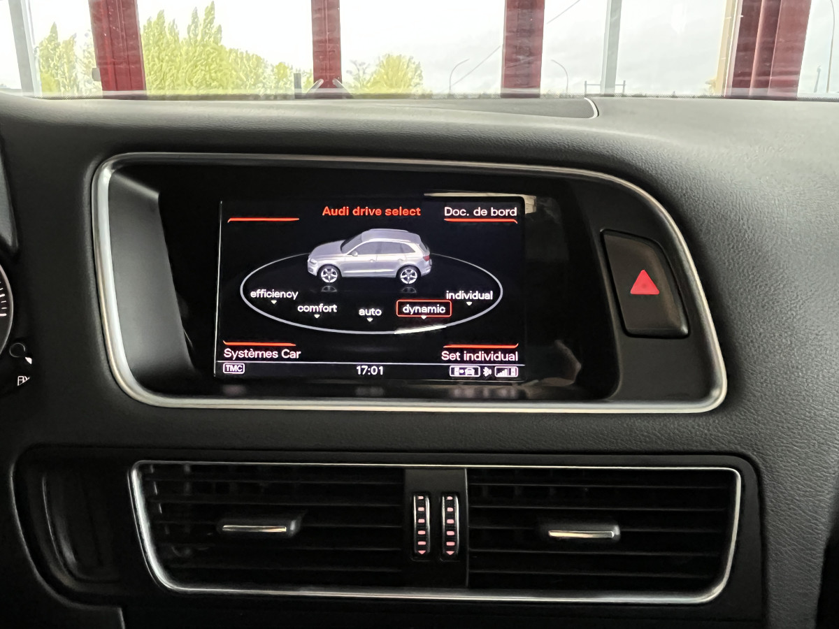 AUDI SQ5 3,0  TDI V6 313 BVA8 QUATTRO ATTELAGE TOIT PANORAMIQUE OUVRANT  GPS CAMERA HIFI B&O KEYLESS REGULATEUR ADAPTATIF  BI-XENON  PARK PILOT  DRIVE SELECT JANTES 20  EXCELLENT ETAT