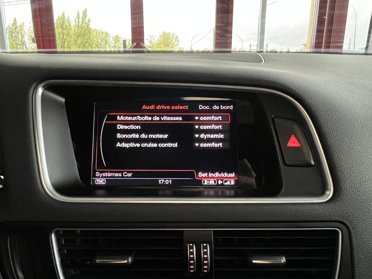 AUDI SQ5 3,0  TDI V6 313 BVA8 QUATTRO ATTELAGE TOIT PANORAMIQUE OUVRANT  GPS CAMERA HIFI B&O KEYLESS REGULATEUR ADAPTATIF  BI-XENON  PARK PILOT  DRIVE SELECT JANTES 20  EXCELLENT ETAT