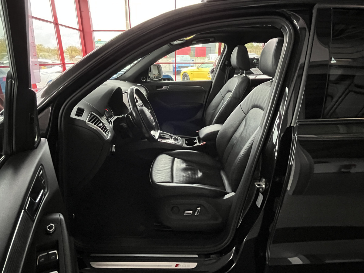 AUDI SQ5 3,0  TDI V6 313 BVA8 QUATTRO ATTELAGE TOIT PANORAMIQUE OUVRANT  GPS CAMERA HIFI B&O KEYLESS REGULATEUR ADAPTATIF  BI-XENON  PARK PILOT  DRIVE SELECT JANTES 20  EXCELLENT ETAT