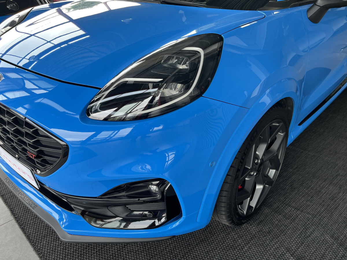 FORD PUMA ST 1,5 200  PHASE 2 PACK PERFORMANCE DIFFERENTIEL ATTELAGE GPS CAMERA  TOIT PANORAMIQUE FEUX FULL LED HIFI B&O APPLE CAR PLAY PACK HIVER PARK PILOT  KEYLESS BLEU AZURA  ETAT NEUF