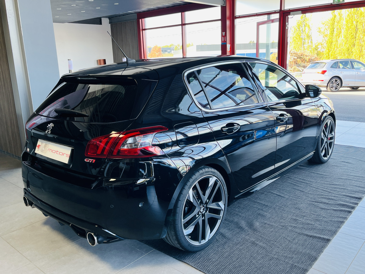 PEUGEOT 308 GTI 1,6 263 PHASE 2 TOIT PANORAMIQUE GPS CAMERA KEYLESS  HIFI DENON REGULATEUR LIMITEUR APPLE CARPLAY DIFFERENTIEL A GLISSEMENT JANTES 19 PARK ASSIST