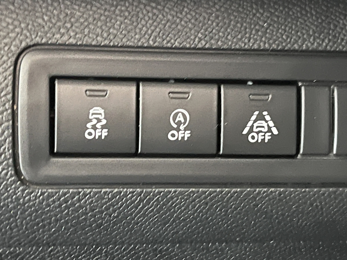 PEUGEOT 308 GTI 1,6 263 PHASE 2 TOIT PANORAMIQUE GPS CAMERA KEYLESS  HIFI DENON REGULATEUR LIMITEUR APPLE CARPLAY DIFFERENTIEL A GLISSEMENT JANTES 19 PARK ASSIST