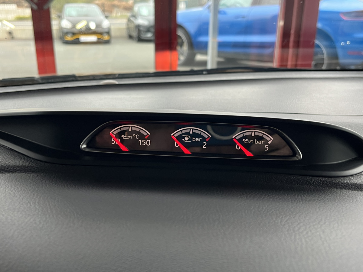 FORD FOCUS ST 2,0 250 PACK PERFORMANCE GPS REGULATEUR LIMITEUR BI-XENON PACK HIVER RECARO KEYLESS PARK PILOT  HIFI SONY BLUETOOTH JANTES 19  EXCELLENT ETAT