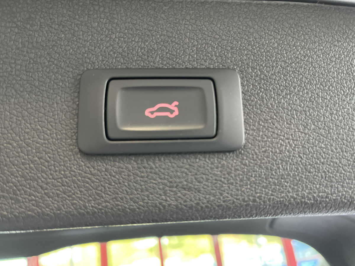 AUDI SQ5 TDI V6 313 QUATTRO BVA8 QUATTRO TOIT PANORAMIQUE  GPS CAMERA KEYLESS HIFI B&O  REGULATEUR  BI-XENON  PACK CARBON  PARK PILOT   DRIVE SELECT JANTE 21 EXCELLENT ETAT
