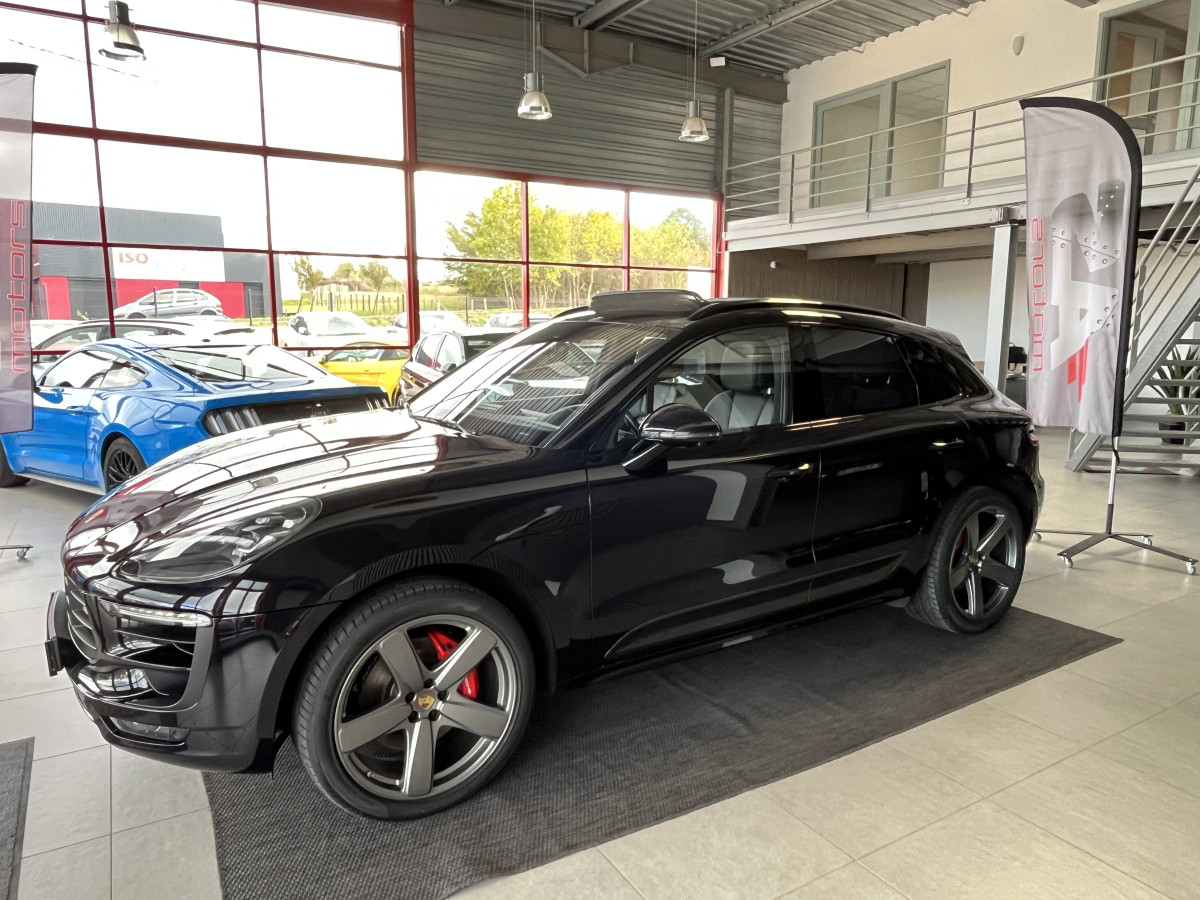 PORSCHE MACAN GTS 3,0 V6 360 4X4 PDK ATTELAGE TOIT PANORAMIQUE  GPS CAMERA 360 APPLE CARPLAY PDLS PLUS  PCM PASM REGULATEUR ADAPTATIF HIFI BURMESTER FEUX FULL LED  PACK CHRONO SPORT JANTES SPORT CLASSIC 21  EXCELLENT ETAT