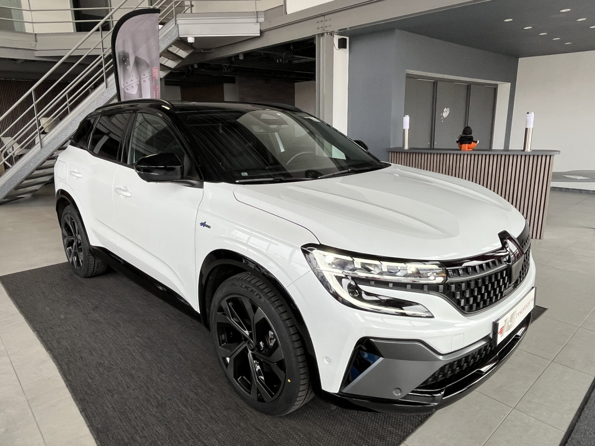 RENAULT AUSTRAL ICONIC ESPRIT ALPINE E-TECH FULL HYBRID 200 ATTELAGE GPS CAMERA 360 KEYLESS APPLE CARPLAY REGULATEUR ADAPTATIF LIMITEUR FULL LED VISION PARK PILOT AV-AR JANTES 20 EXCELLENT ETAT