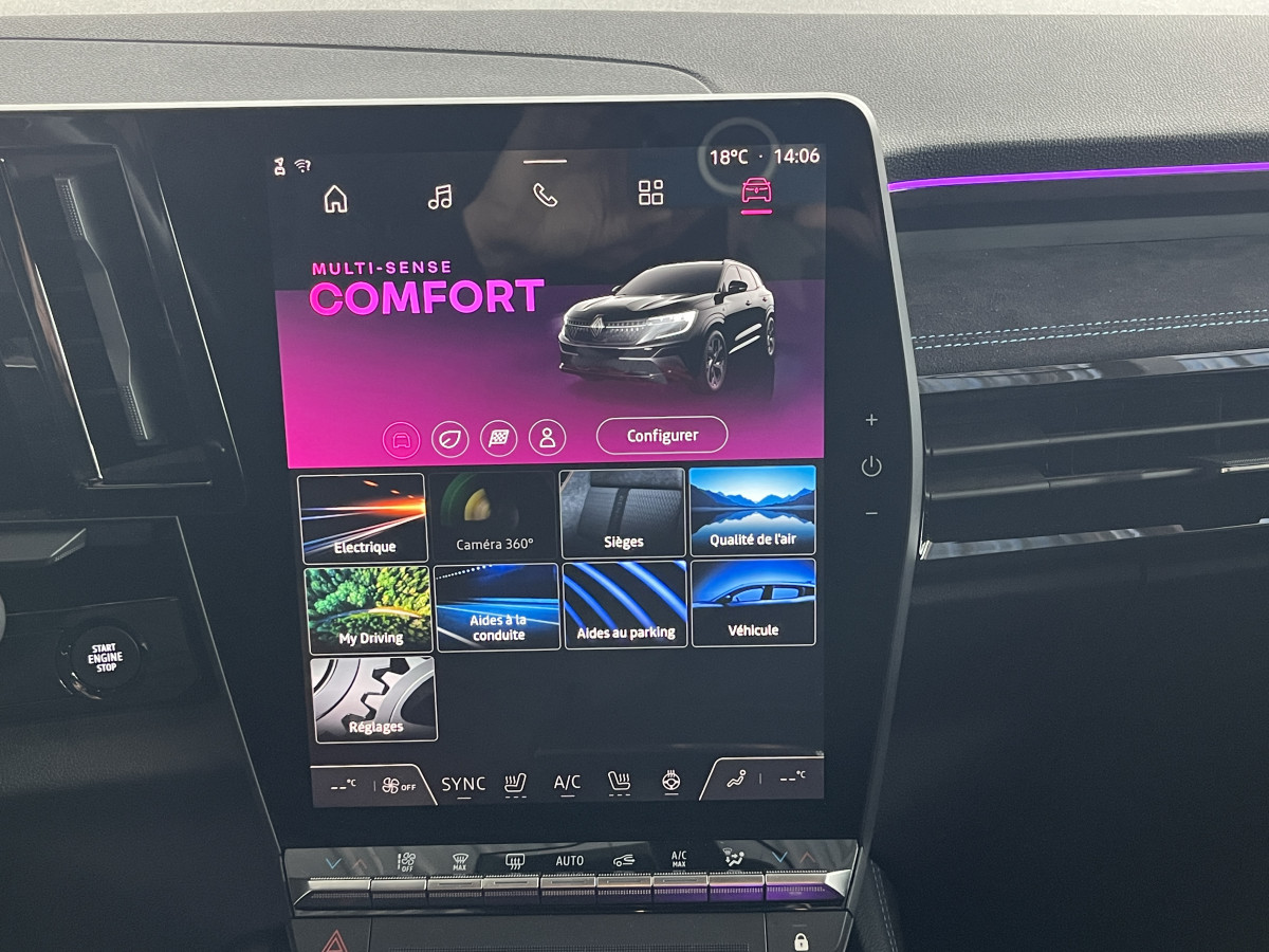RENAULT AUSTRAL ICONIC ESPRIT ALPINE E-TECH FULL HYBRID 200 ATTELAGE GPS CAMERA 360 KEYLESS APPLE CARPLAY REGULATEUR ADAPTATIF LIMITEUR FULL LED VISION PARK PILOT AV-AR JANTES 20 EXCELLENT ETAT