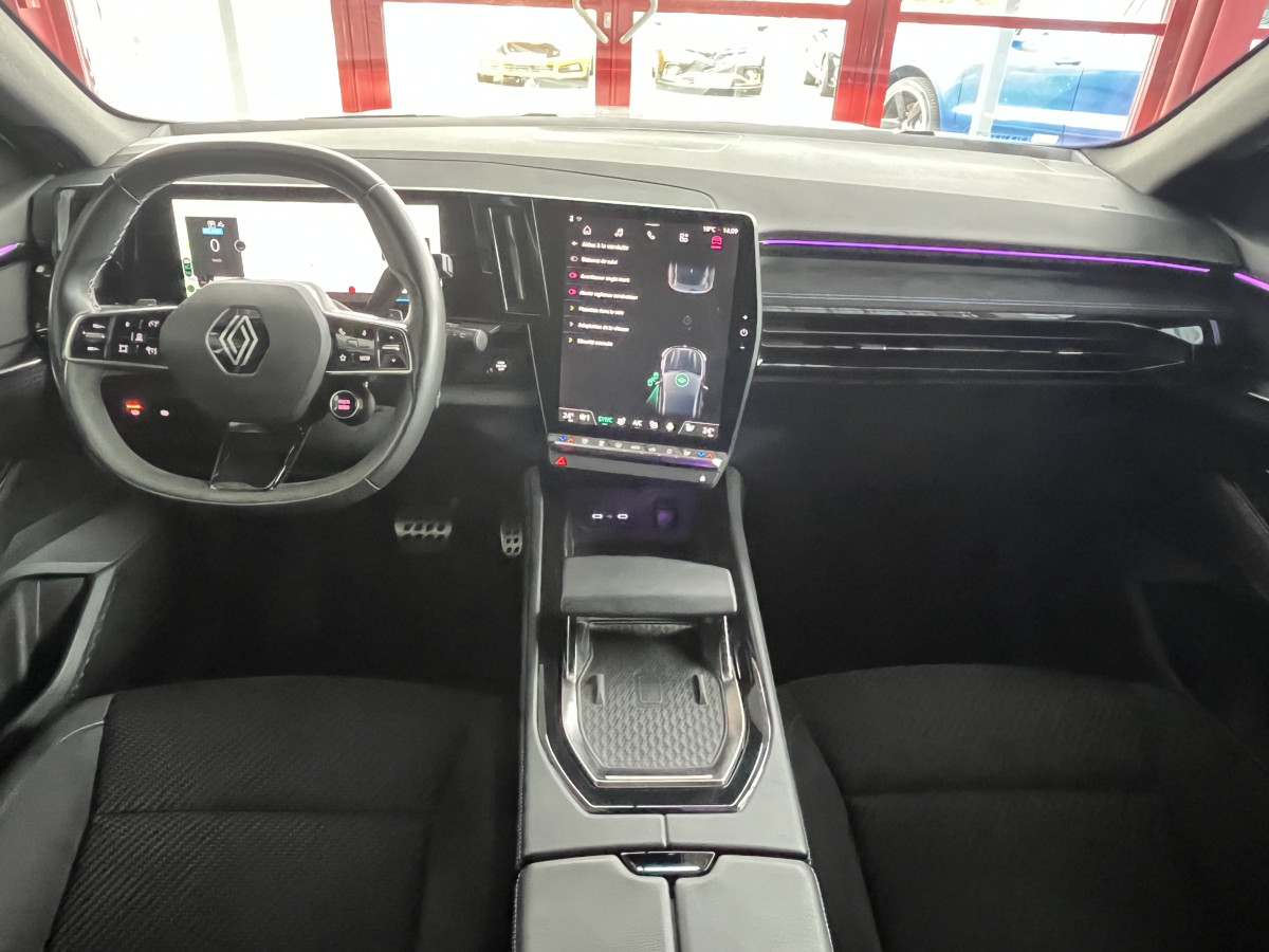 RENAULT AUSTRAL ICONIC ESPRIT ALPINE E-TECH FULL HYBRID 200 ATTELAGE GPS CAMERA 360 KEYLESS APPLE CARPLAY REGULATEUR ADAPTATIF LIMITEUR FULL LED VISION PARK PILOT AV-AR JANTES 20 EXCELLENT ETAT