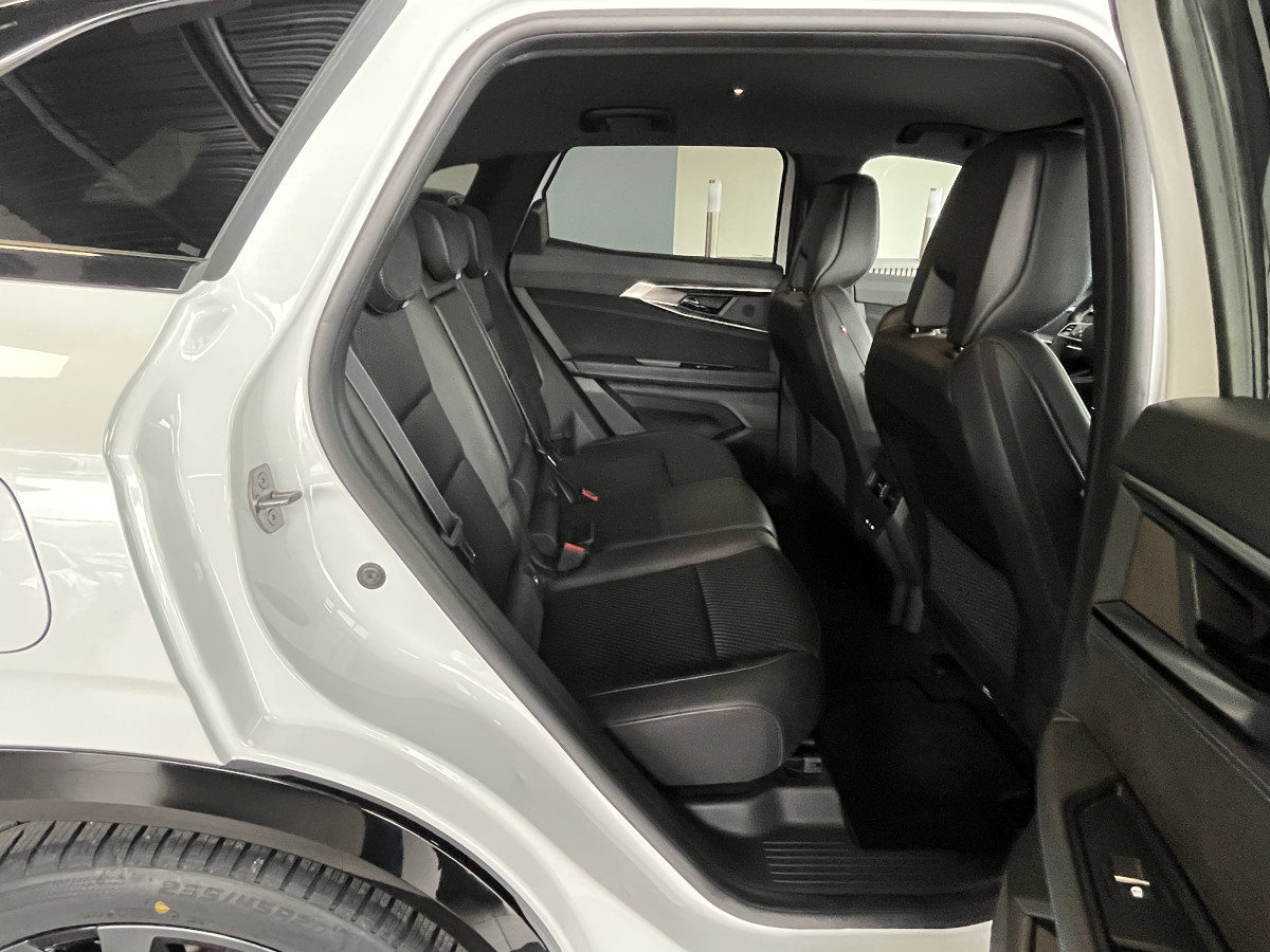 RENAULT AUSTRAL ICONIC ESPRIT ALPINE E-TECH FULL HYBRID 200 ATTELAGE GPS CAMERA 360 KEYLESS APPLE CARPLAY REGULATEUR ADAPTATIF LIMITEUR FULL LED VISION PARK PILOT AV-AR JANTES 20 EXCELLENT ETAT