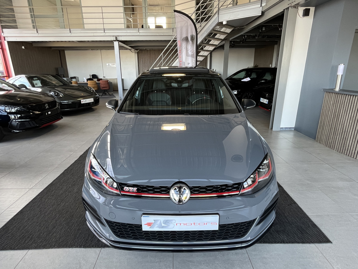 VW GOLF 7 GTI TCR  2,0 TSI 290 DSG7 TOIT PANORAMIQUE OUVRANT  GPS CAMERA  ACC DCC DIGITAL COCKPIT KEYLESS REGULATEUR ADAPTATIF LIMITEUR  FULL LED JANTES 19  EXCELLENT ETAT