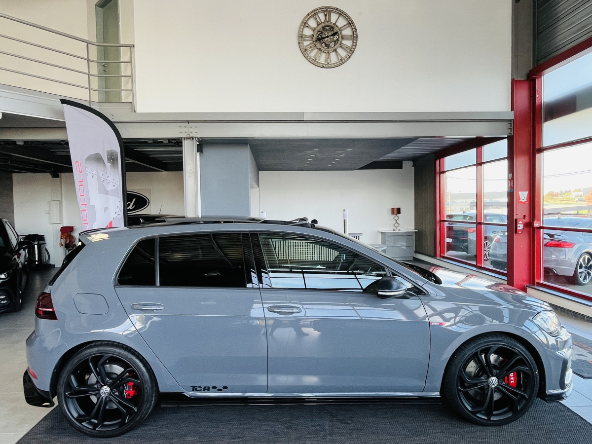 VW GOLF 7 GTI TCR  2,0 TSI 290 DSG7 TOIT PANORAMIQUE OUVRANT  GPS CAMERA  ACC DCC DIGITAL COCKPIT KEYLESS REGULATEUR ADAPTATIF LIMITEUR  FULL LED JANTES 19  EXCELLENT ETAT