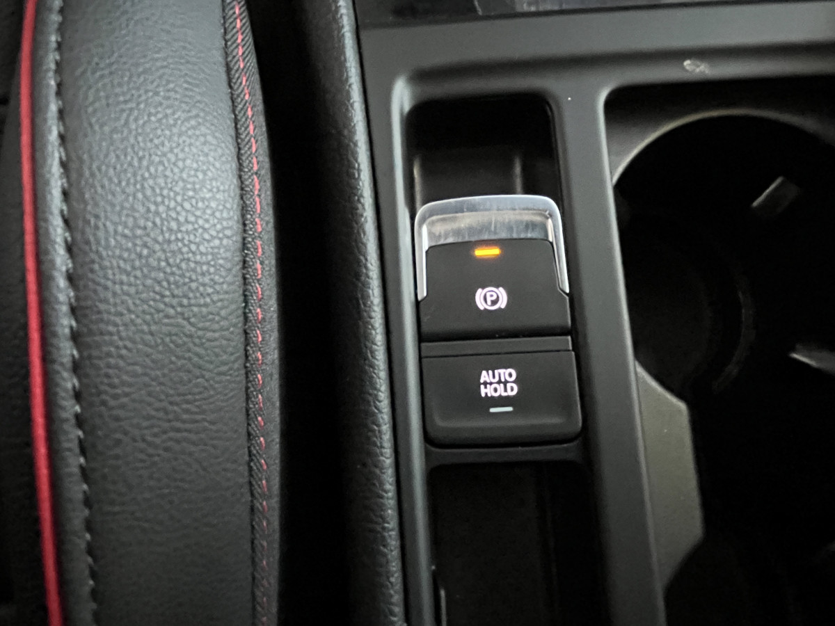 VW GOLF 7 GTI TCR  2,0 TSI 290 DSG7 TOIT PANORAMIQUE OUVRANT  GPS CAMERA  ACC DCC DIGITAL COCKPIT KEYLESS REGULATEUR ADAPTATIF LIMITEUR  FULL LED JANTES 19  EXCELLENT ETAT
