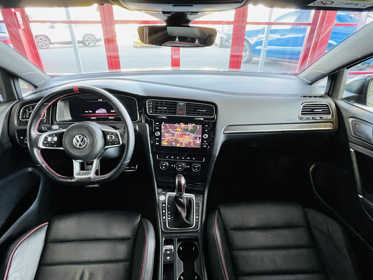 VW GOLF 7 GTI TCR  2,0 TSI 290 DSG7 TOIT PANORAMIQUE OUVRANT  GPS CAMERA  ACC DCC DIGITAL COCKPIT KEYLESS REGULATEUR ADAPTATIF LIMITEUR  FULL LED JANTES 19  EXCELLENT ETAT