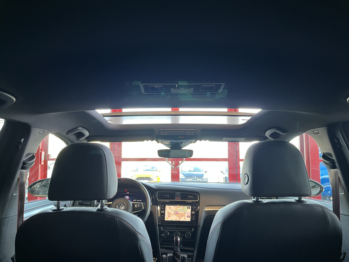 VW GOLF 7 GTI TCR  2,0 TSI 290 DSG7 TOIT PANORAMIQUE OUVRANT  GPS CAMERA  ACC DCC DIGITAL COCKPIT KEYLESS REGULATEUR ADAPTATIF LIMITEUR  FULL LED JANTES 19  EXCELLENT ETAT