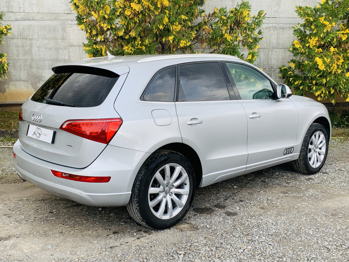 AUDI Q5 2,0 TDI 177 AMBITION LUXE QUATTRO