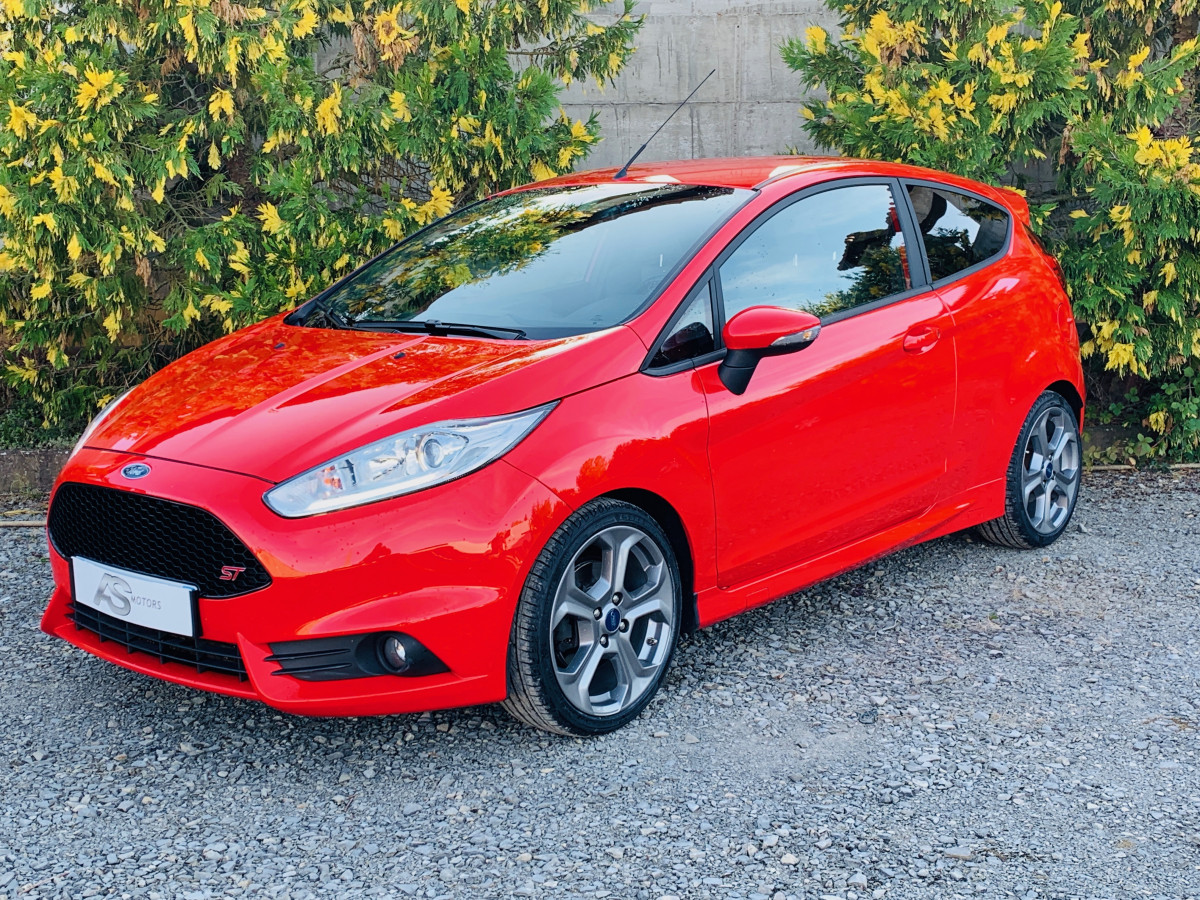 FIESTA ST 1,6 TURBO 182