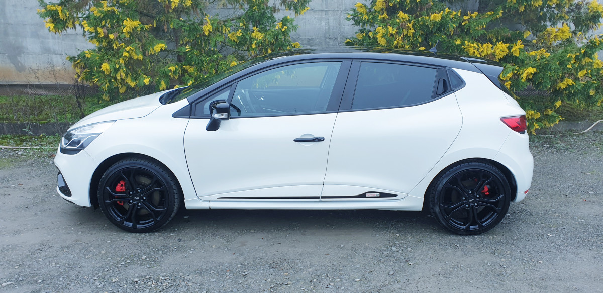 RENAULT CLIO 4 1,6 RS CUP 200 SERIE LIMITÉE GP MONACO NR 107