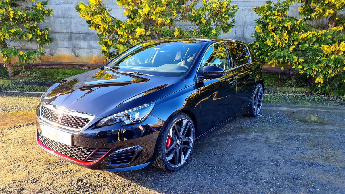 Peugeot 308 GTI 1.6 THP 270 S&S  by Peugeot Sport  GPS REGULATEUR