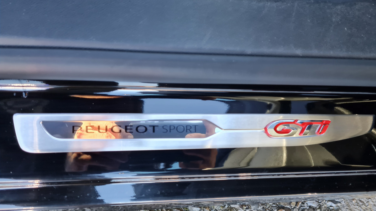 Peugeot 308 GTI 1.6 THP 270 S&S  by Peugeot Sport  GPS REGULATEUR