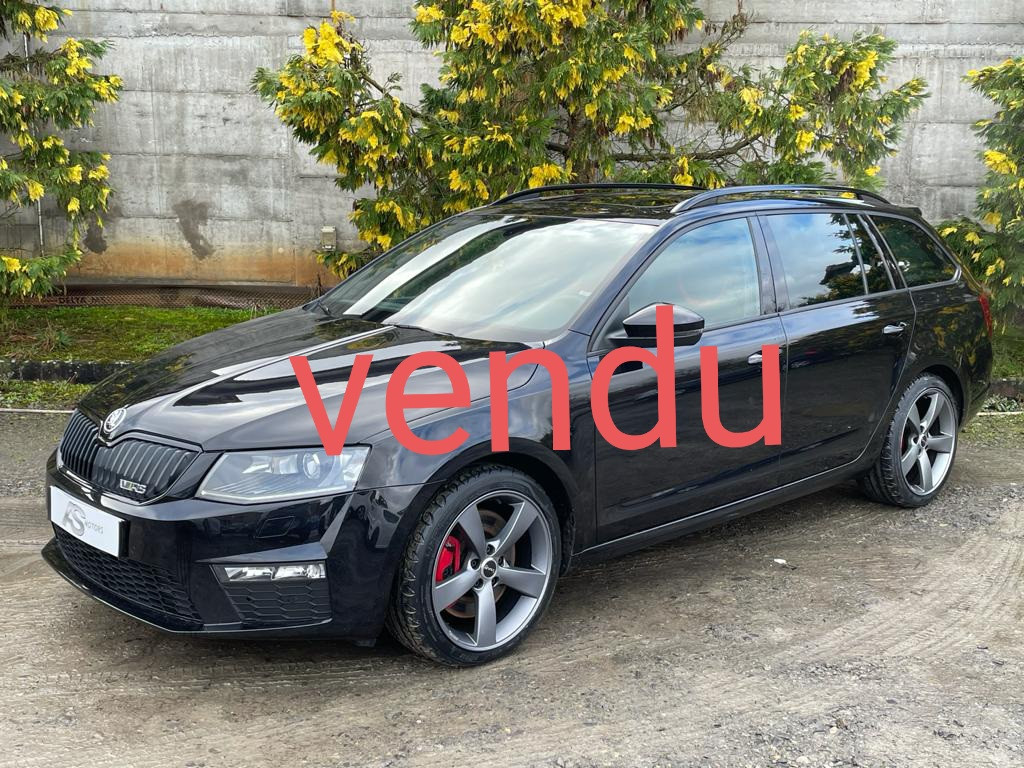 SKODA OCTAVIA BREAK RS TDI 184 DSG 6 TOIT PANO ATTELAGE GPS