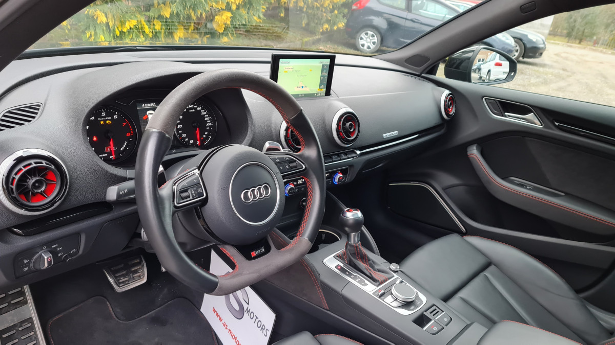 AUDI A3 RS3 SPORTBACK 2,5 TFSI 367 DSG7 GPS TOIT PANO REGULATEUR