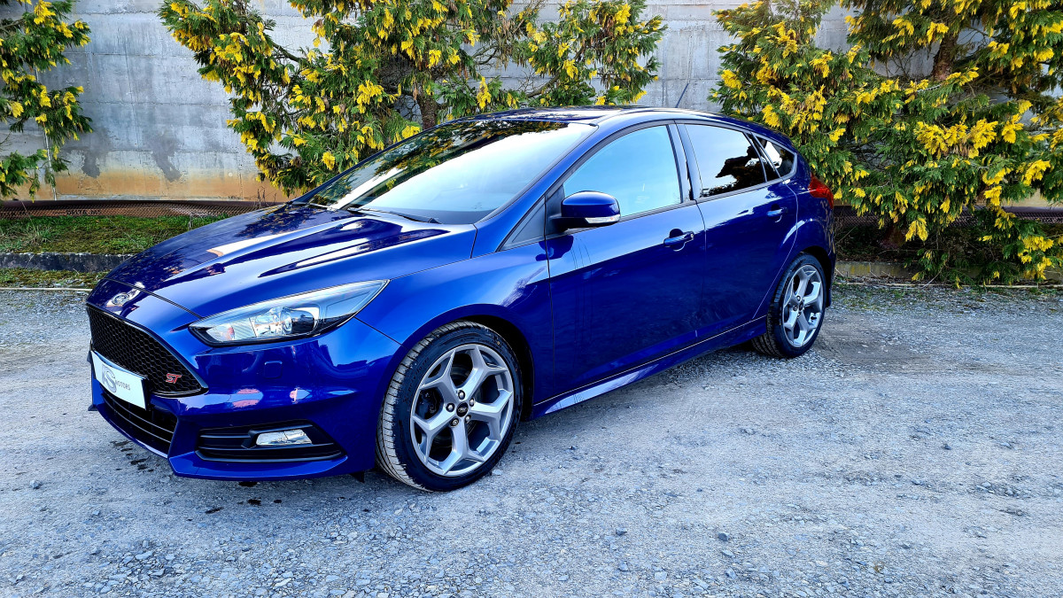 FORD  FOCUS 2,0 ECOBOOST 250 ST