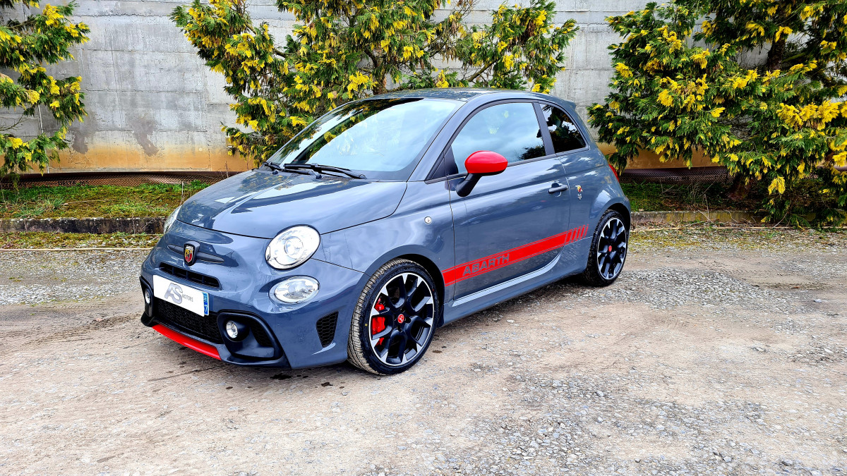 Fiat Abarth 500 1.4 Turbo T-Jet 180ch 595 Competizione GPS BEATS