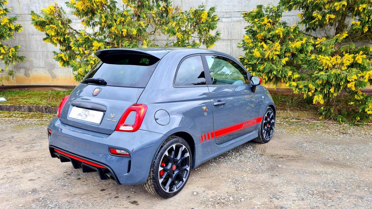 Fiat Abarth 500 1.4 Turbo T-Jet 180ch 595 Competizione GPS BEATS