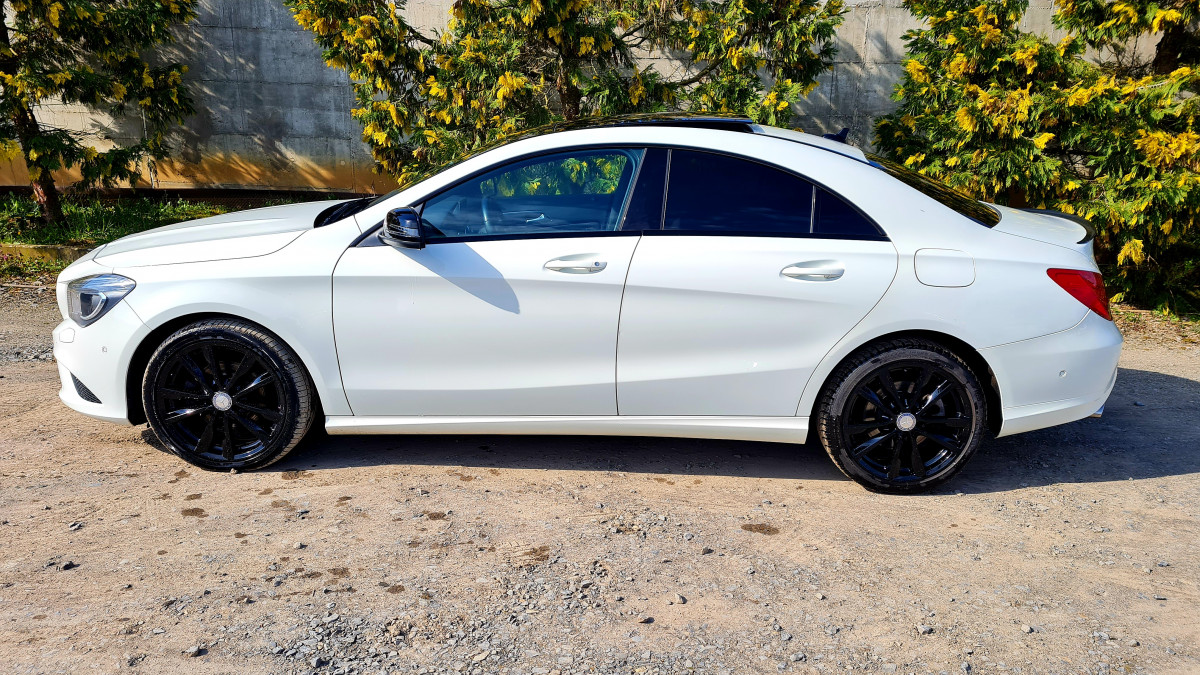 MERCEDES CLA 220 CDI 7G-DCT TYPE  FASCINATION  GPS TOIT PANO REGULATEUR