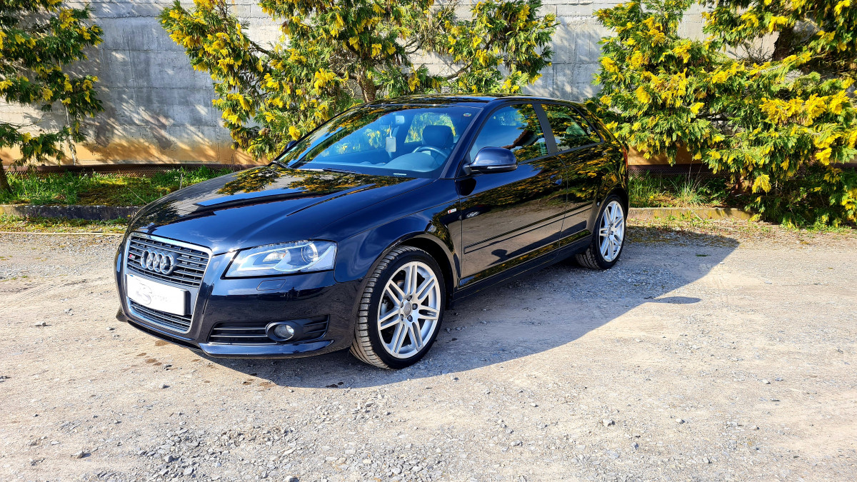 AUDI A3 2,0 TDI 140 DSG6 FULL S-LINE