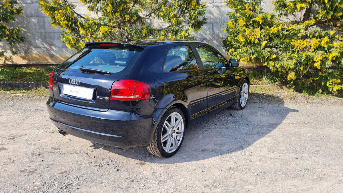 AUDI A3 2,0 TDI 140 DSG6 FULL S-LINE